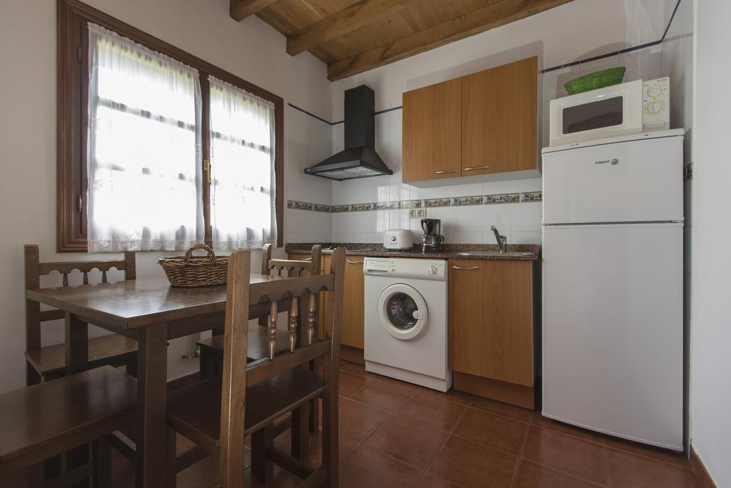 Llames de Pría Casas Rurales Playa De Guadamia المظهر الخارجي الصورة