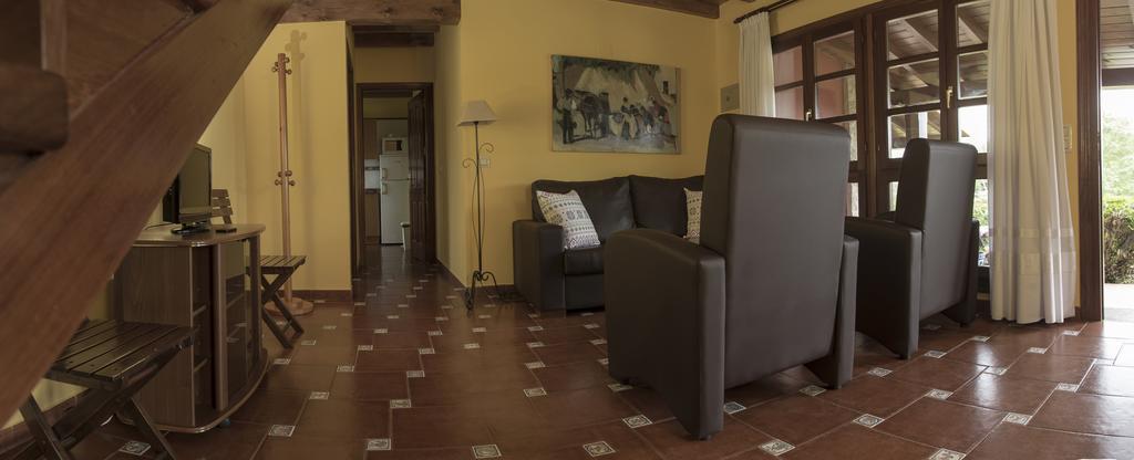 Llames de Pría Casas Rurales Playa De Guadamia المظهر الخارجي الصورة