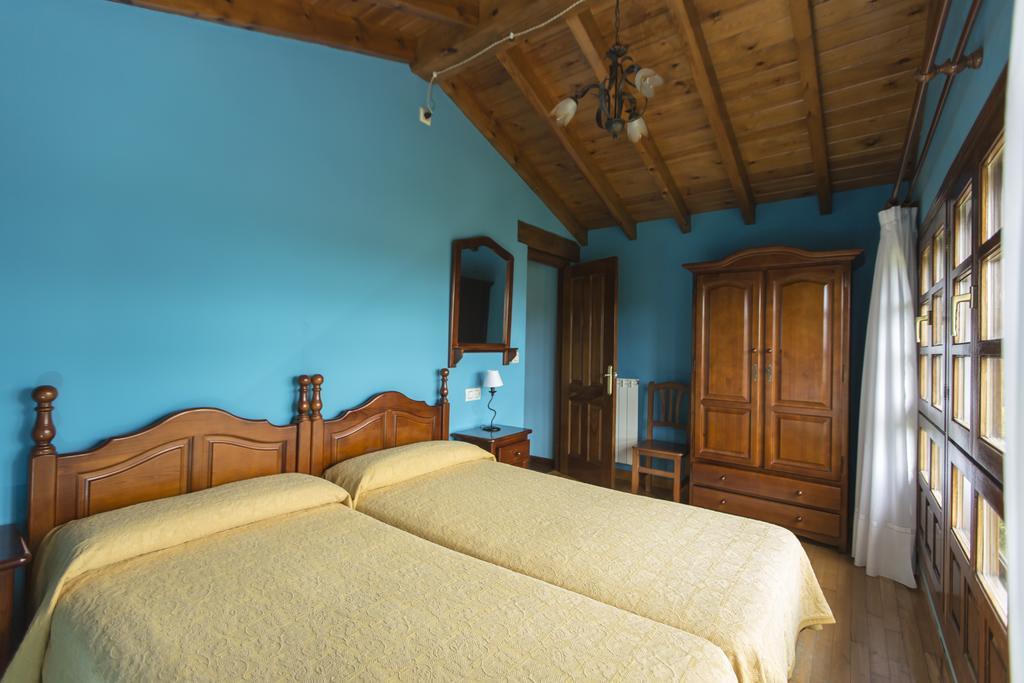 Llames de Pría Casas Rurales Playa De Guadamia المظهر الخارجي الصورة