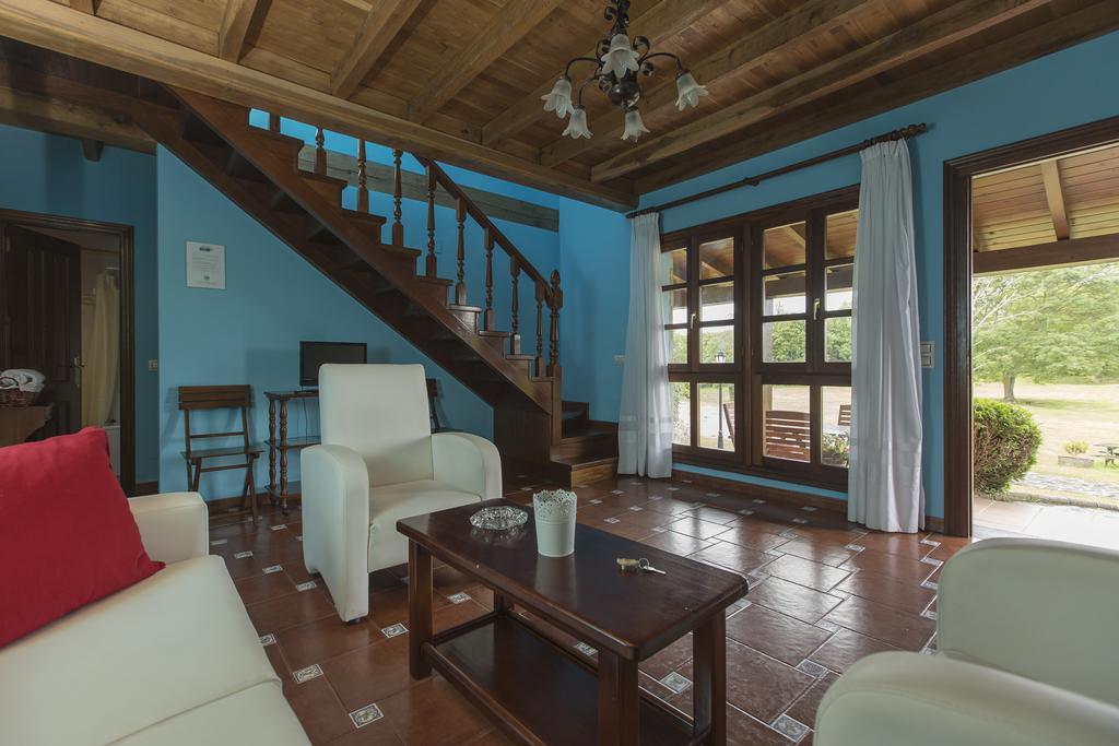 Llames de Pría Casas Rurales Playa De Guadamia المظهر الخارجي الصورة